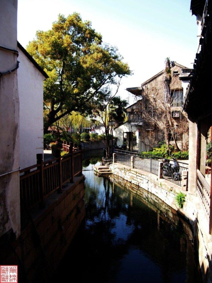 清晚期粉彩无双谱瓷器真品图片和鉴赏方法